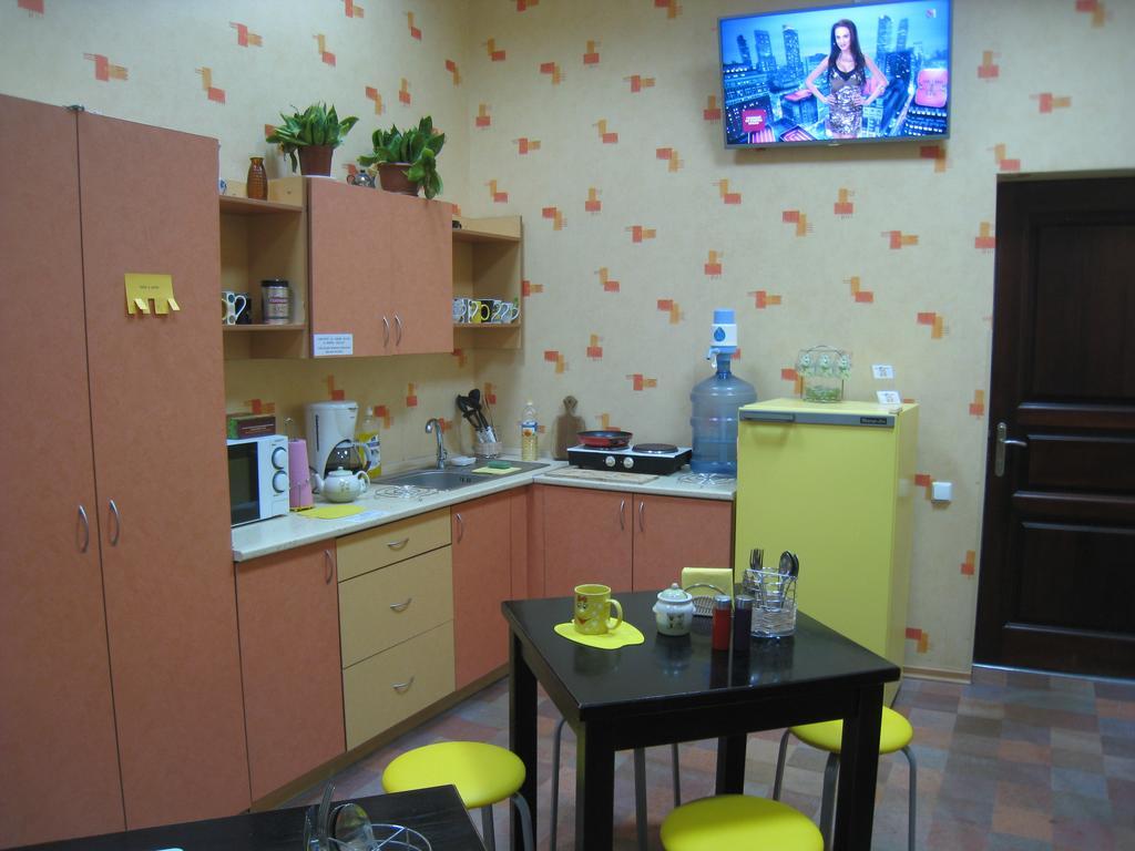 Hostel Smile-Dnepr Dnipro Exterior foto